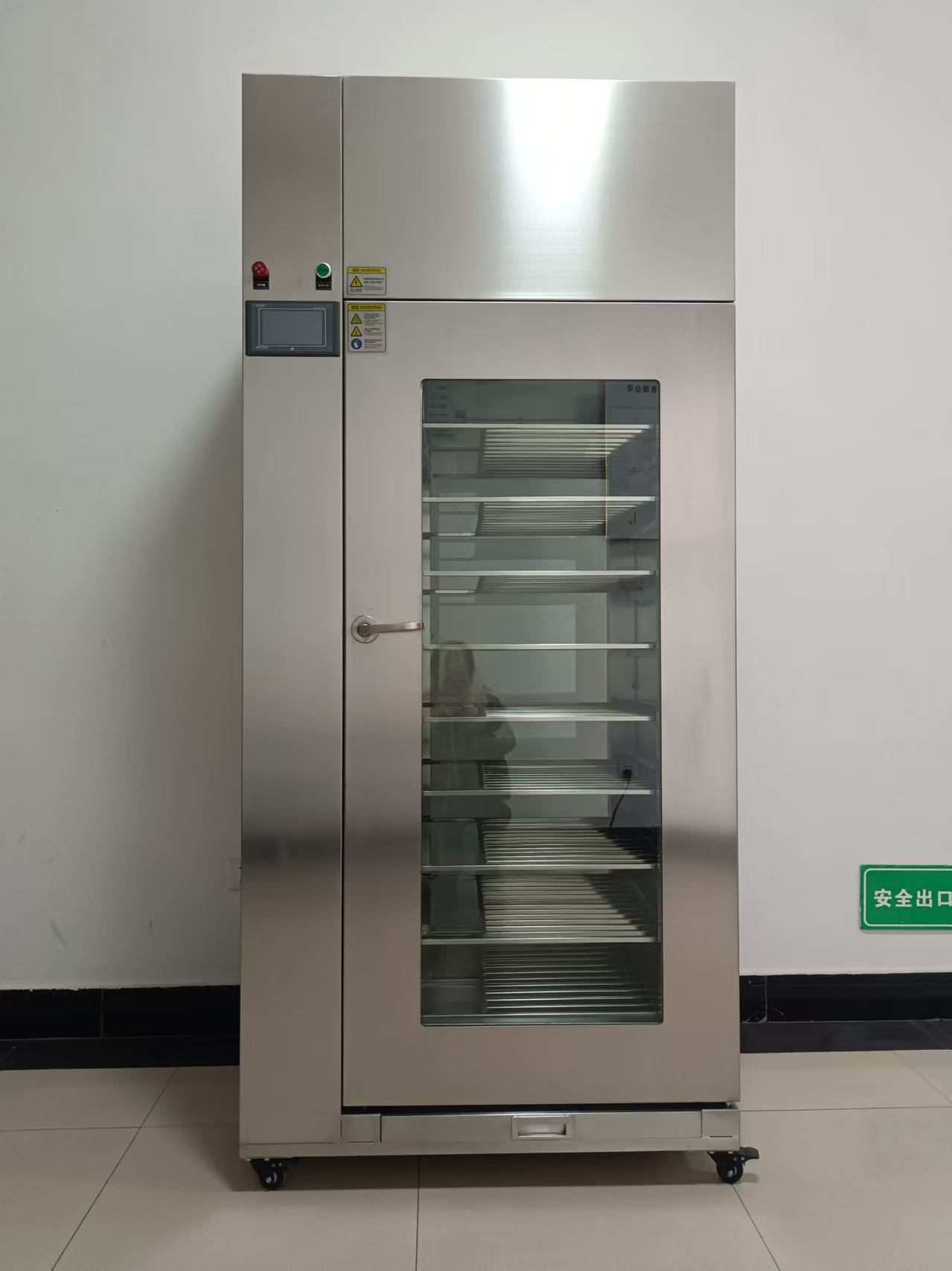 醫(yī)用干燥柜使用的注意事項(xiàng)